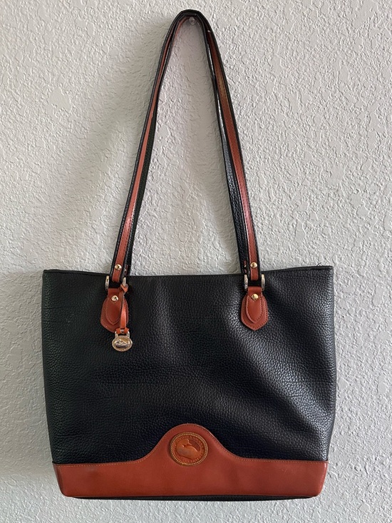 Dooney & Bourke Handbags - Dooney & Bourke Black Pebbled Leather Tote Bag Brown Trim Shoulder Bag